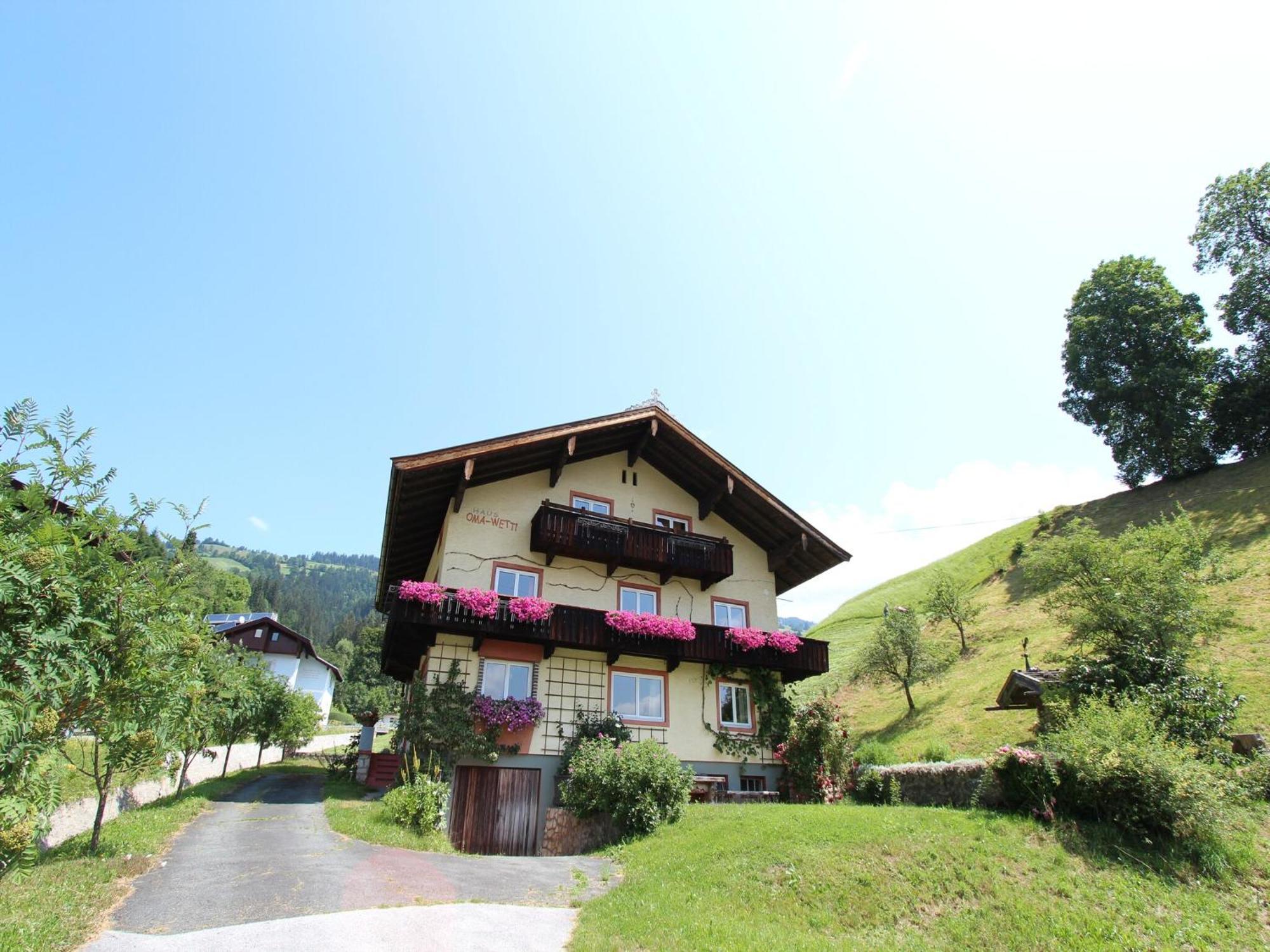 Wonderful Apartment In Hopfgarten Im Brixental With Parking Exterior photo