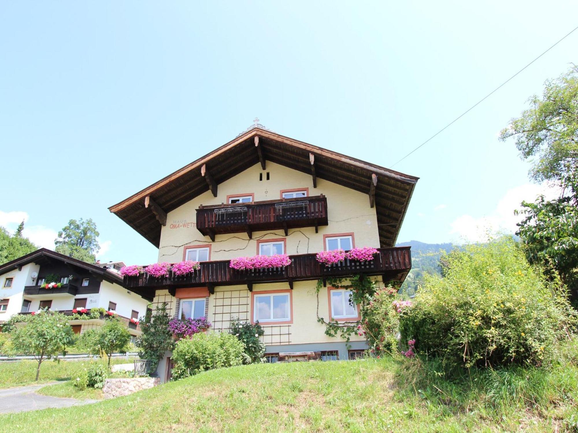 Wonderful Apartment In Hopfgarten Im Brixental With Parking Exterior photo
